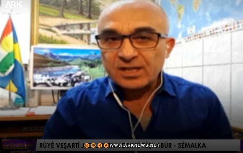 Menal Hisko: PKK daxwaza termê çekdarên xwe ji H.Kurditanê dike, û rêgiryê li kurdên R.Kurditanê dike dema daxwaza zanîna çarenivîsa zarokên xwe dikien 