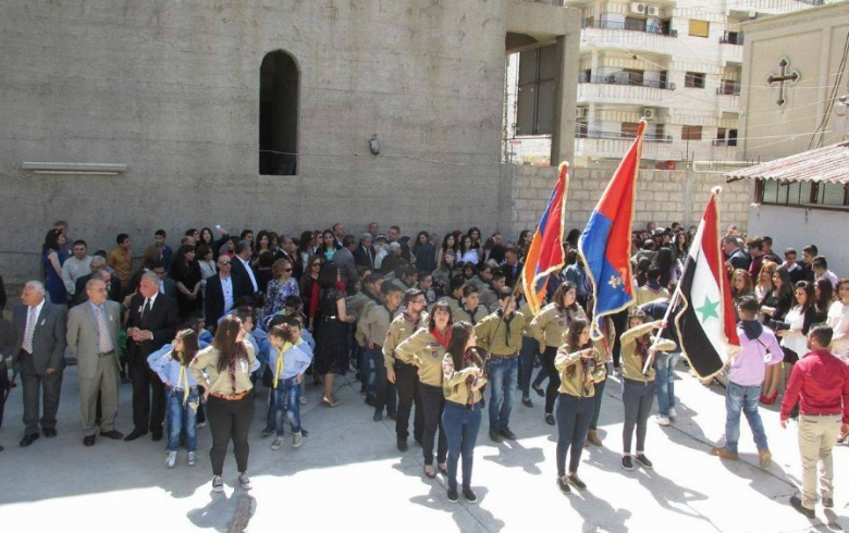 المسيحيون يرفضون ترخيص مدارسهم لدى إدارة PYD بكوردستان سوريا 