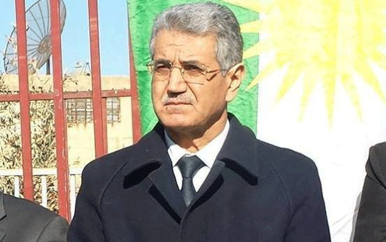 محمد اسماعيل: 