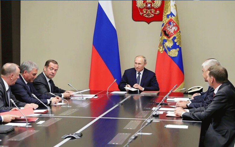 Putin discusses with the Federal Security Council the developments of the situation in Syria
