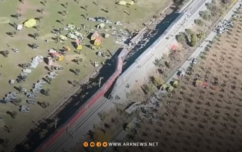إسبانيا.. مالا يقل عن 30 شخصا لقوا حتفهم جراء اصطدام قطارين سريعين إسبانيا.. مالا يقل عن 30 شخصا لقوا حتفهم جراء اصطدام قطارين سريعين