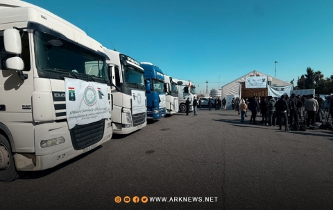 أوميد خوشناو يعلن عن انطلاق قافلة إغاثية جديدة تضم 16 شاحنة إلى مناطق غربي كوردستان