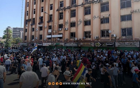 لليوم الـ 42.. استمرار احتجاجات السويداء ضد النظام السوري