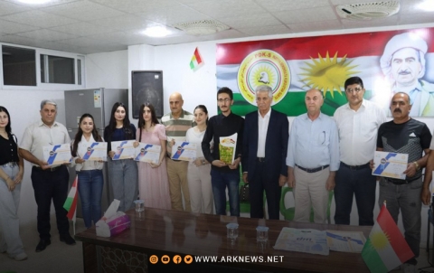 قامشلو.. الديمقراطي الكوردستاني-سوريا يختتم دورة تدريبية في قيادة الحاسوب قامشلو.. الديمقراطي الكوردستاني-سوريا يختتم دورة تدريبية في قيادة الحاسوب