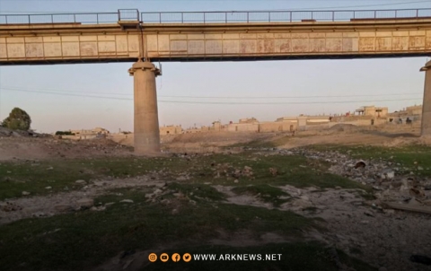 Nizmbûna asta çemê Xabûr barê çotkarên Rojavayê Kurdistaê girantir dike