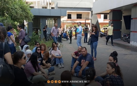 About 600 employees were dismissed on the Syrian coast About 600 employees were dismissed on the Syrian coast