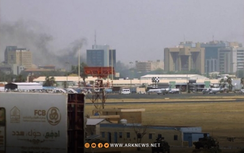عشرات الدول تسارع لإجلاء رعاياها من السودان  عشرات الدول تسارع لإجلاء رعاياها من السودان