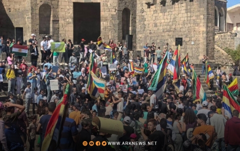 Suwayda Demonstrators Renew Call for Self-Determination on “Friday of Gratitude” Suwayda Demonstrators Renew Call for Self-Determination on “Friday of Gratitude”