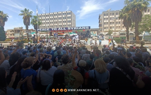 متظاهرو السويداء يواصلون الحراك السلمي ضد النظام السوري 