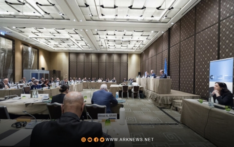 اللجنة الدستورية تُناقش مبدأ “العدالة الانتقالية” في اليوم الرابع من الدورة الثامنة اللجنة الدستورية تُناقش مبدأ “العدالة الانتقالية” في اليوم الرابع من الدورة الثامنة