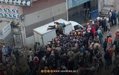 Tartous... queues in front of the city’s kiosks to buy “Mate”