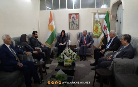 رئاسة المجلس الوطني الكوردي تستقبل الناشطة الأمريكية نادين مايينزا