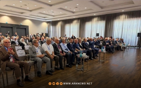 ممثلية أوروبا للمجلس الوطني الكوردي تشارك في أعمال المؤتمر الأول للاتحاد الدولي للغة الكوردية ممثلية أوروبا للمجلس الوطني الكوردي تشارك في أعمال المؤتمر الأول للاتحاد الدولي للغة الكوردية