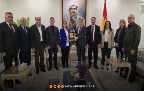 وفد من ممثلية إقليم كوردستان للمجلس الوطني الكوردي يجتمع مع إدارة معبر بيشخابور