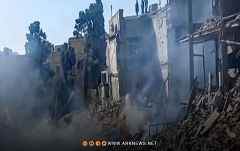 مسؤول إيراني يقر بمقتل عدد من قادة الحرس الثوري ومسؤولين سياسيين مسؤول إيراني يقر بمقتل عدد من قادة الحرس الثوري ومسؤولين سياسيين