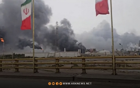 إسرائيل تستهدف مجمع ماهشهر للبتروكيماويات في إيران إسرائيل تستهدف مجمع ماهشهر للبتروكيماويات في إيران