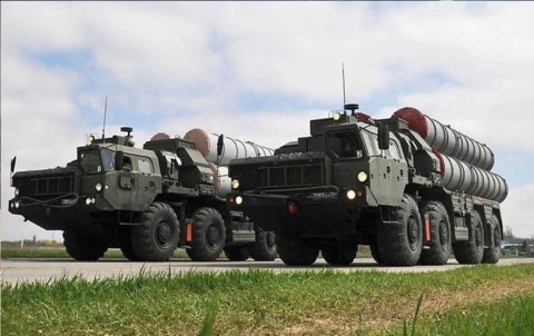 تركيا تتسلم الدفعة الثانية من صواريخ “S- 400” الروسية 