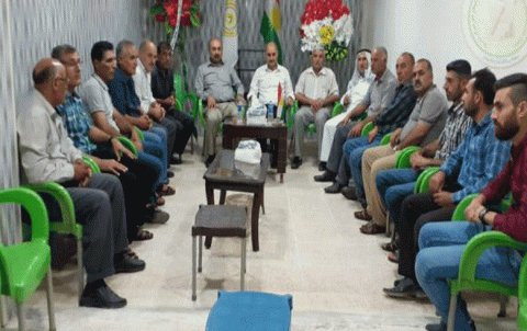 منظمة شرقي قامشلو ل PDK-S تنظم ندوة سياسية لرفاق الحزب.