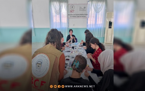 بارزاني الخيرية تفتتح دورة للأعمال اليدوية في مخيم باسرمة بارزاني الخيرية تفتتح دورة للأعمال اليدوية في مخيم باسرمة