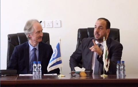 نصر الحريري: الاتصال مستمر مع تركيا والأمم المتحدة لوقف التصعيد في إدلب  