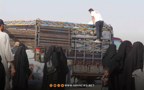 العراق ينقل نحو 16 ألف شخصا من مخيم الهول إلى مخيم الجدعة العراق ينقل نحو 16 ألف شخصا من مخيم الهول إلى مخيم الجدعة