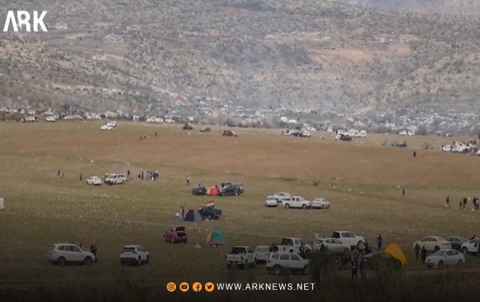 دهوك.. لاجئو كوردستان سوریا یحیون عید نوروز بالخروج إلی الطبيعة 