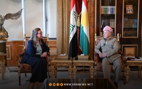 الرئيس بارزاني يستقبل هولي فير القنصل العام الجديد لمملكة بريطانيا في أربيل الرئيس بارزاني يستقبل هولي فير القنصل العام الجديد لمملكة بريطانيا في أربيل