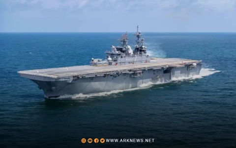 سفینة حربية أمريكية تقل آلاف 