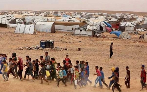 روسيا: استعدادات لإجلاء “مجموعة كبيرة” من نازحي مخيم الركبان   