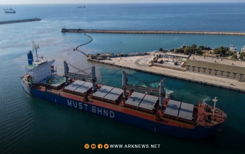 مرفأ طرطوس يستقبل باخرة محملة بأكثر من 50 ألف طن من مادة الأرز