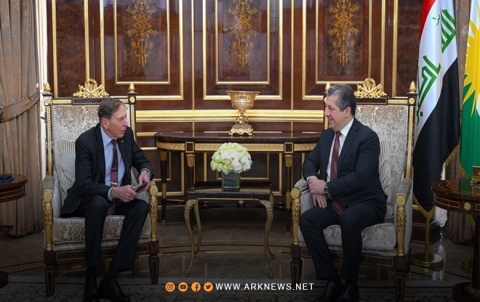 مسرور بارزاني وديفيد بتريوس يبحثان مجمل الأوضاع في المنطقة 