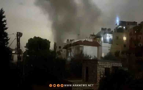 الجيش الإسرائيلي يستهدف نفقا لحزب الله اللبناني على الحدود السورية-اللبنانية الجيش الإسرائيلي يستهدف نفقا لحزب الله اللبناني على الحدود السورية-اللبنانية