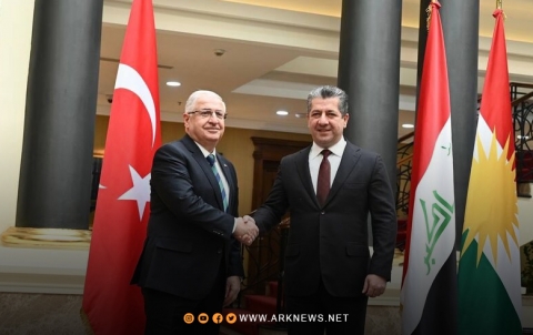وزير الدفاع التركي يدين الهجوم على المكتب الخاص لرئيس حكومة إقليم كوردستان وزير الدفاع التركي يدين الهجوم على المكتب الخاص لرئيس حكومة إقليم كوردستان