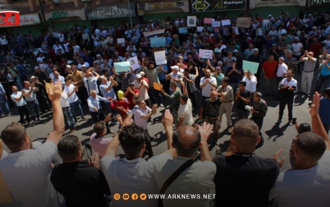 السويداء.. مظاهرات مستمرة والمحامي العام يواصل تعطيل القصر العدلي