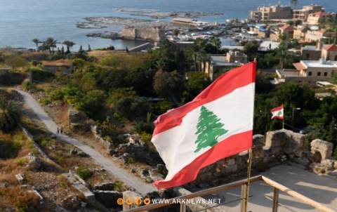 بتهمة الإخلال بالأمن.. بلدة لبنانية ترحّل 8 لاجئين سوريين