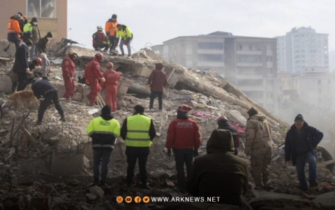 إنقاذ مسنة تركية بعد 122 ساعة من الزلزال