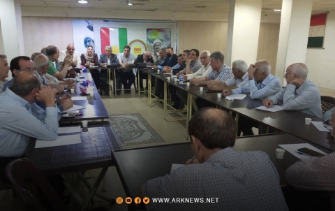 المجلس الوطني يدعو إلى إبعاد المعبر عن الأجندات السياسية والحزبية التي ينتهجها PYD ومن ورائه بـ كـ كـ المجلس الوطني يدعو إلى إبعاد المعبر عن الأجندات السياسية والحزبية التي ينتهجها PYD ومن ورائه بـ كـ كـ