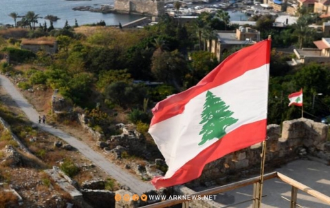 توقيف 3 سوريين على حاجز عسكري لبناني بتهمة الإشتباه توقيف 3 سوريين على حاجز عسكري لبناني بتهمة الإشتباه