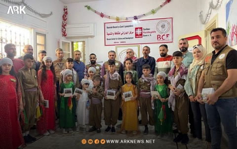 Efrîn.. Dezgeha Xêrxwazî ya Barzanî, 7 tîmên hunerî û foliklorî xelat kirin Efrîn.. Dezgeha Xêrxwazî ya Barzanî, 7 tîmên hunerî û foliklorî xelat kirin