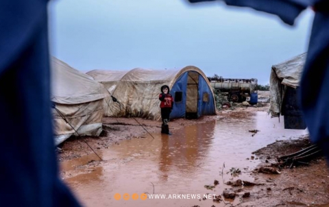 الهطولات المطرية تخرج عشرات المخيمات شمال غرب سوريا عن الخدمة