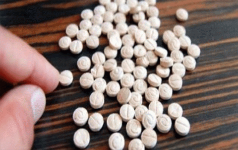 عقوبات أميركية - بريطانية تستهدف كبتاغون الأسد عقوبات أميركية - بريطانية تستهدف كبتاغون الأسد