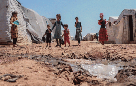 تحذيرات من تفشي الأمراض بعد الزلزال في سورية