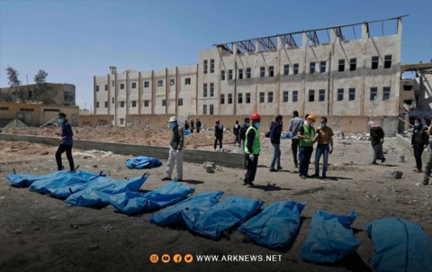 لوموند: هكذا دفن النظام السوري جثث عشرات آلاف الضحايا باعتراف اثنين من حفاري قبوره لوموند: هكذا دفن النظام السوري جثث عشرات آلاف الضحايا باعتراف اثنين من حفاري قبوره