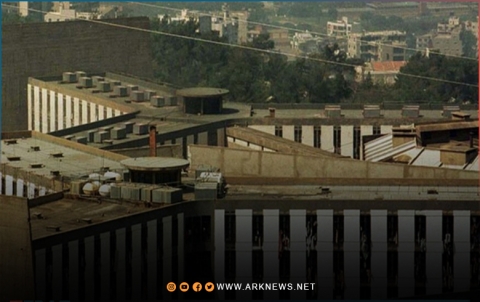 لبنان.. 400 معتقل ومعارض سوري مهددون بالترحيل إلى سوريا