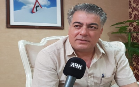 نافع بیرو : الوضع الصحي للمناضل خالد مشايخ مستقر ووصل الیوم إلی ألمانیا 