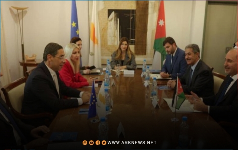 وزير خارجية الأردن ونظيره القبرصي يبحثان جهود حل الأزمة السورية في قبرص وزير خارجية الأردن ونظيره القبرصي يبحثان جهود حل الأزمة السورية في قبرص