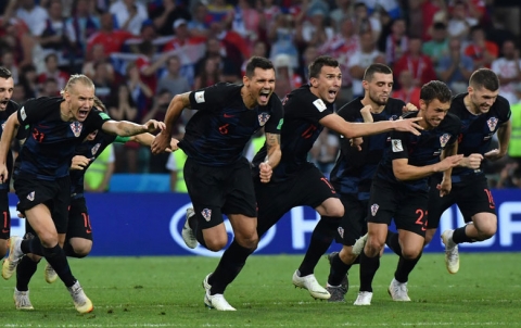 Croatia 2-2 (4-3 pens) Russia: Croatia through to semis with pulsating penalties win over hosts