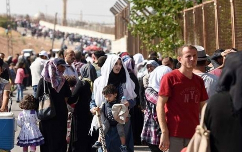تشاووش أوغلو: 260 ألف لاجئ سوري عادوا إلى شمال سورية تشاووش أوغلو: 260 ألف لاجئ سوري عادوا إلى شمال سورية