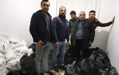 توزيع معونات على العوائل من قبل PDK-S في وارستي