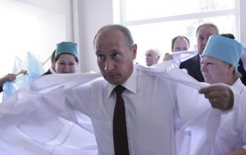 بوتين يعلن تسجيل أول لقاح ضد كورونا: 
